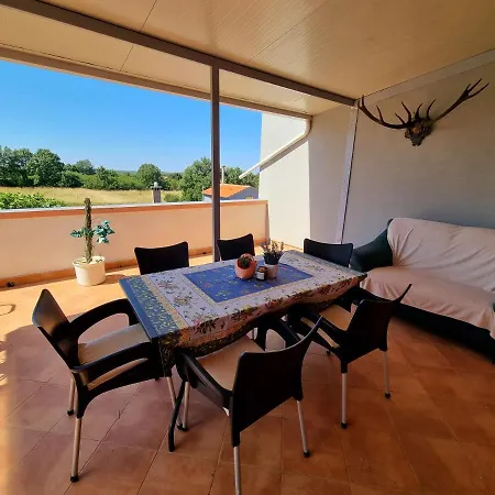 Sunny With Pool * Šišan