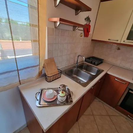 Apartamento Sunny With Pool Šišan